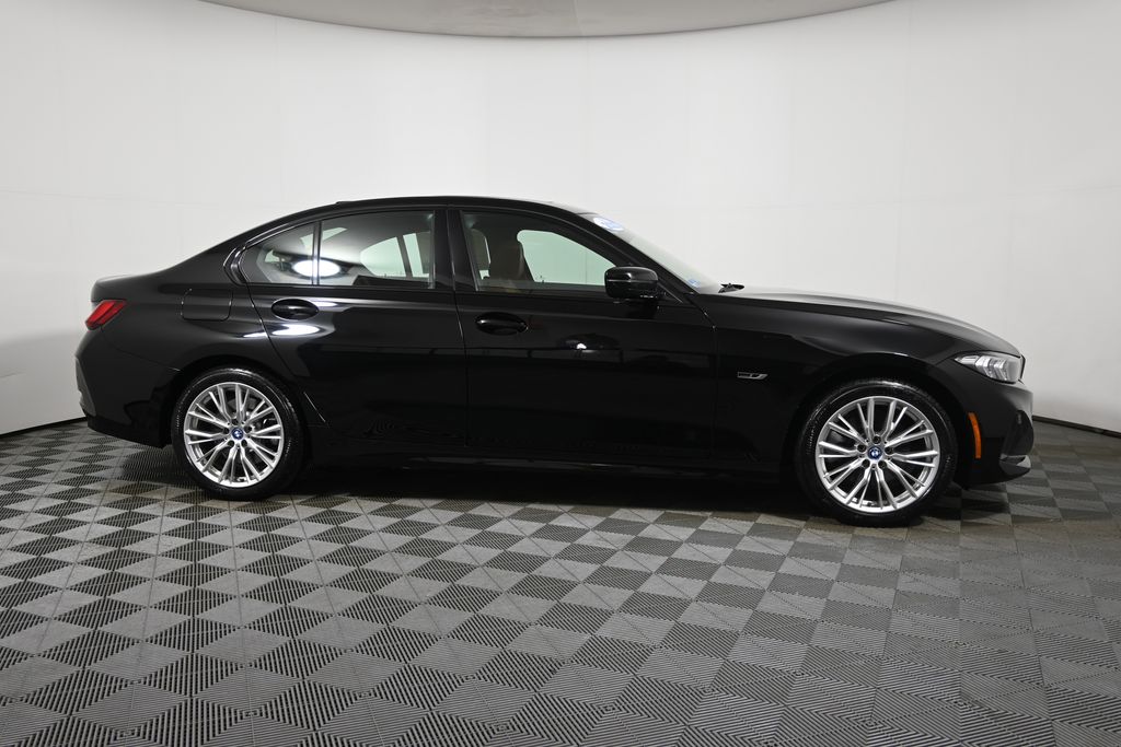 Thumbnail: 2023 BMW 3 Series - 8