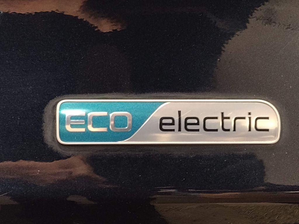 2022 Kia Niro EV EX