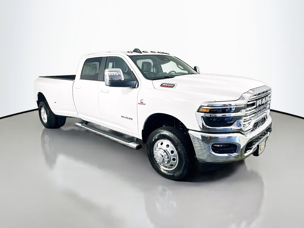 2025 RAM 3500 Laramie Crew Cab LB DRW 4WD