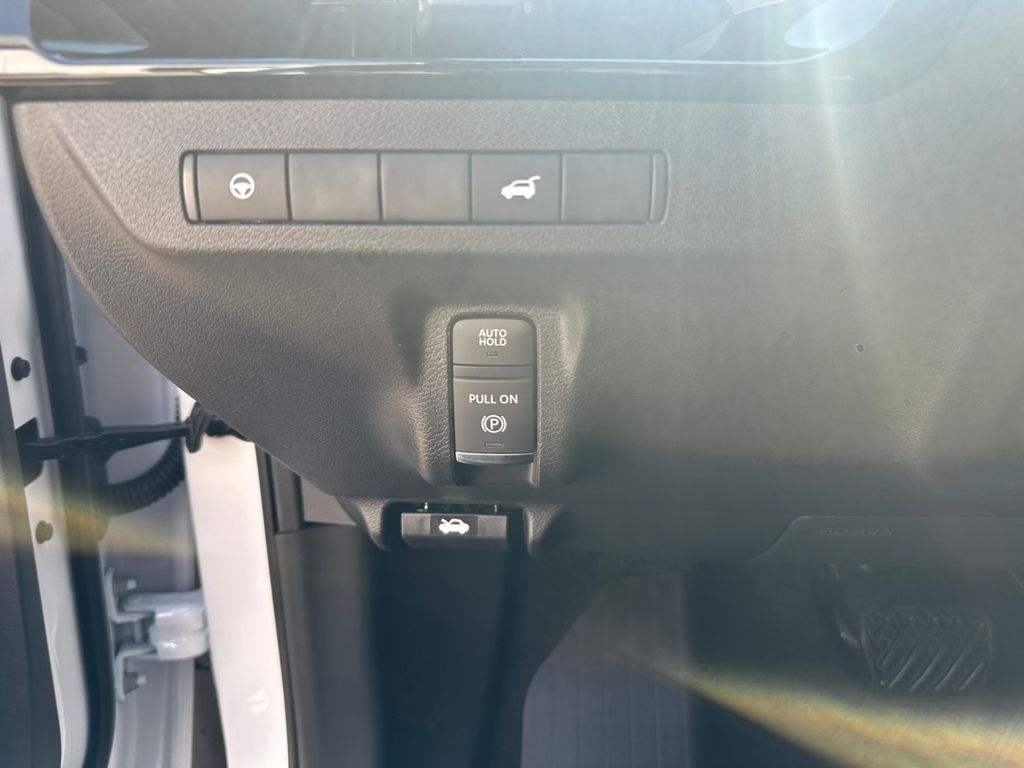 2025 Nissan Murano SV