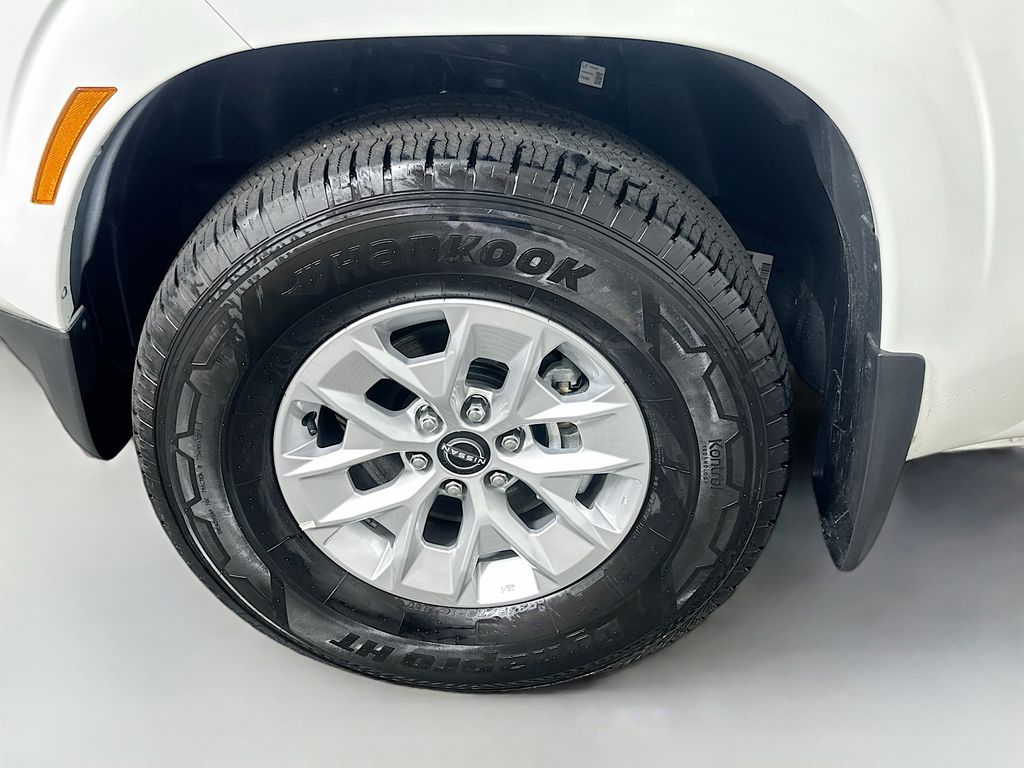 Thumbnail: 2025 Nissan Frontier - 29