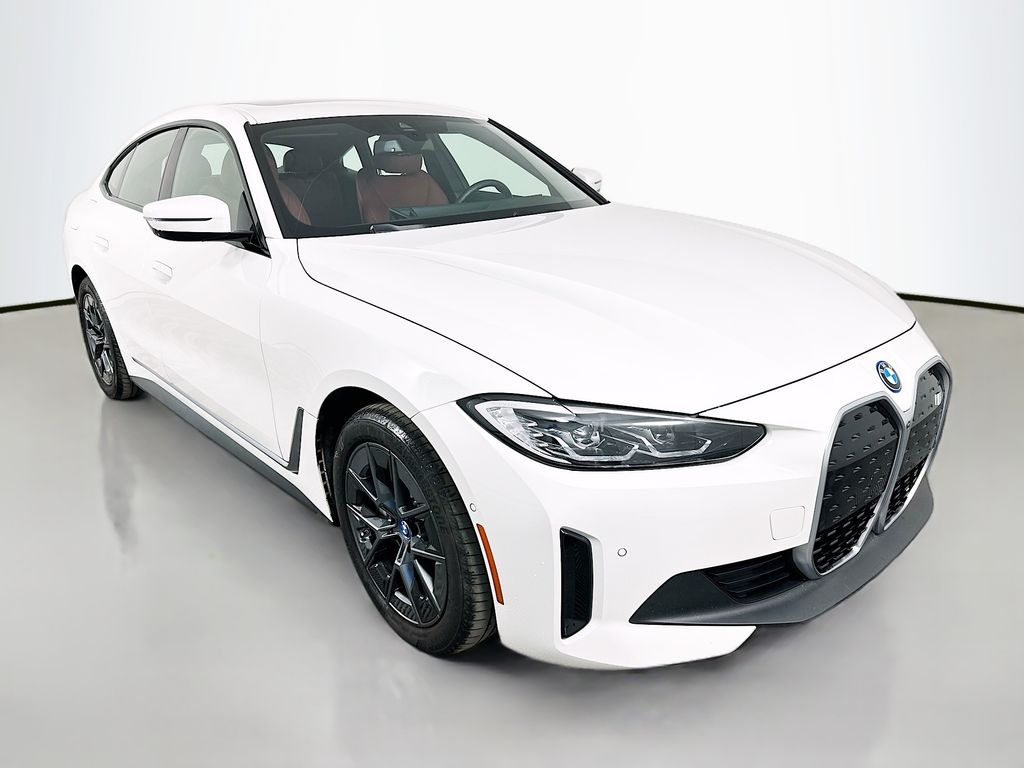 Thumbnail: 2023 BMW i4 - 3