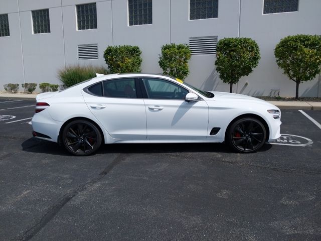 2023 Genesis G70 Sport Prestige 9