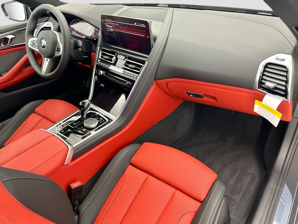 Thumbnail: 2026 BMW 8 Series - 16