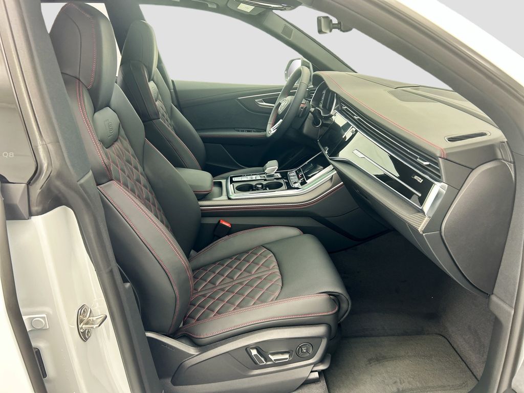 Thumbnail: 2026 Audi Q8 - 19