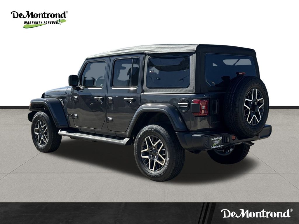 2026 Jeep Wrangler Sahara - 6