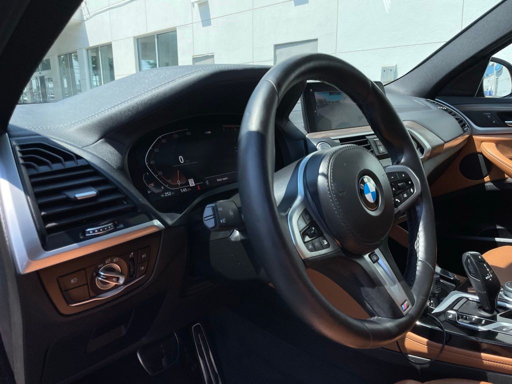 Thumbnail: 2021 BMW X4 - 29
