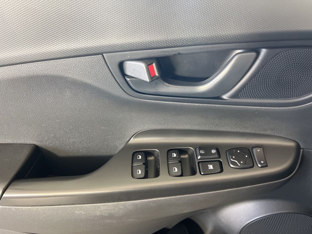 Certified Used 2023 Black Hyundai SE image 15