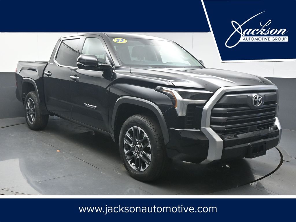 2022 Toyota Tundra Limited CrewMax Cab 4WD