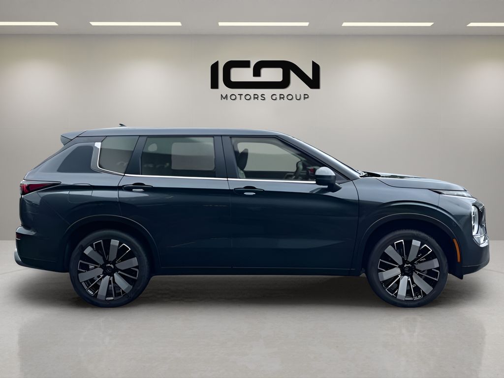 New 2026 Mitsubishi Outlander SUV