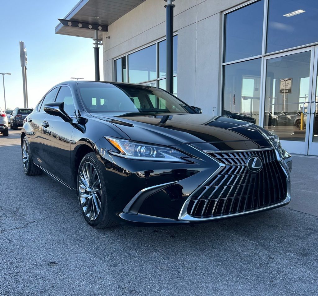 2024 Lexus ES 350 Luxury FWD