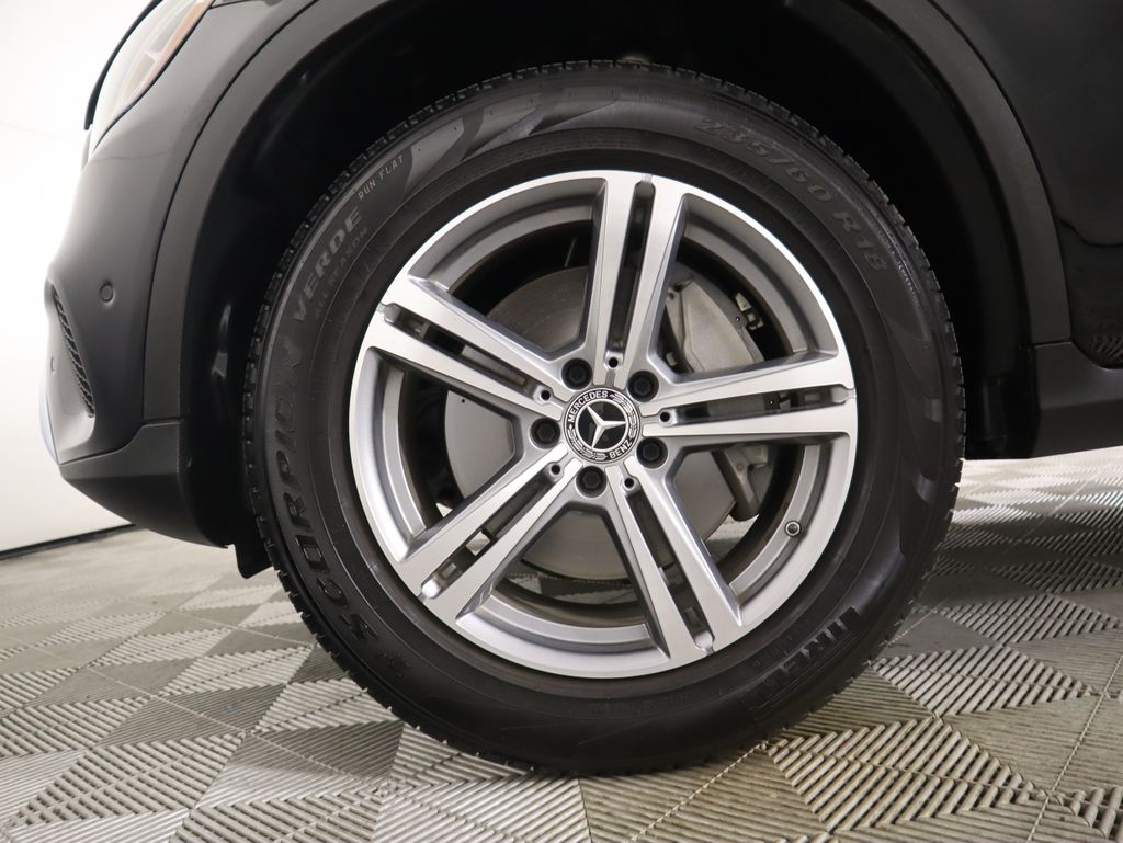 Thumbnail: 2022 Mercedes-Benz GLC - 30