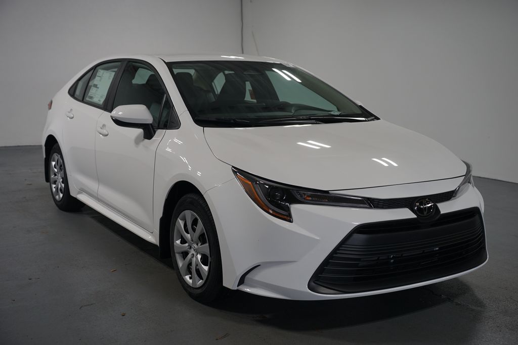 Thumbnail: 2026 Toyota Corolla - 3