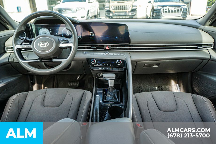 2024 Hyundai Elantra SEL - Photo 25