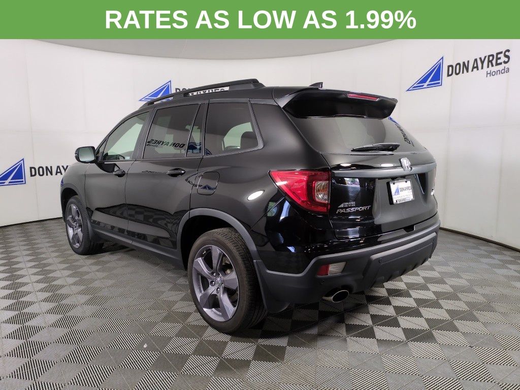 Image 3 of 2021 Honda Passport Touring