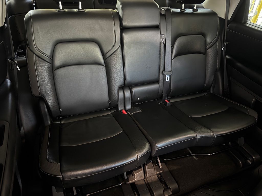 2023 Nissan Pathfinder SL White at South Houston Nissan