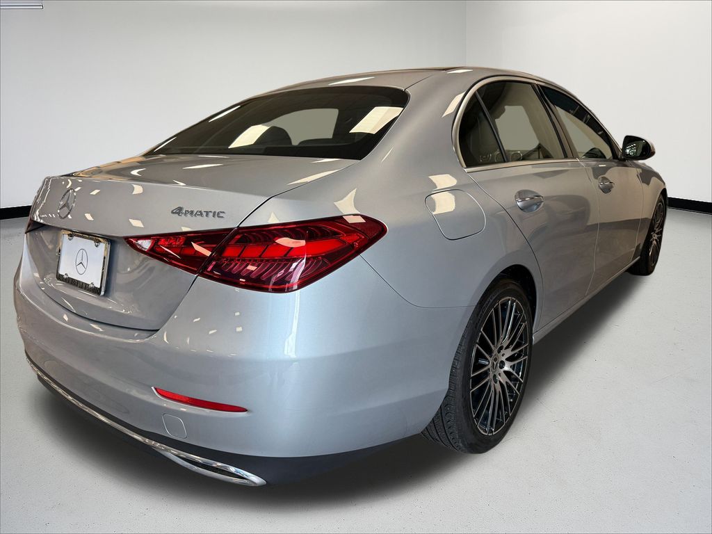 Thumbnail: 2022 Mercedes-Benz C-Class - 5