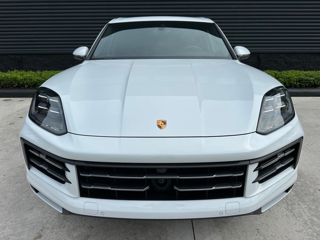Thumbnail: 2024 Porsche Cayenne - 8