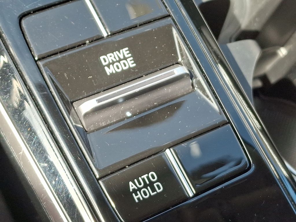 Thumbnail: 2021 Hyundai Sonata - 25