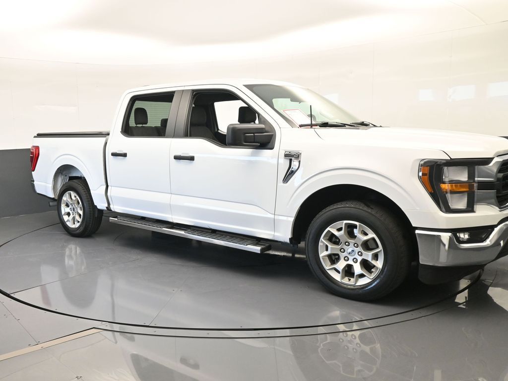 Used 2023 Oxford White Ford XLT image 8