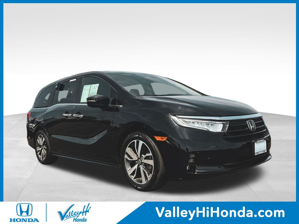 Black 2023 Honda Odyssey Touring FWD Minivan Front-Wheel Drive Automatic