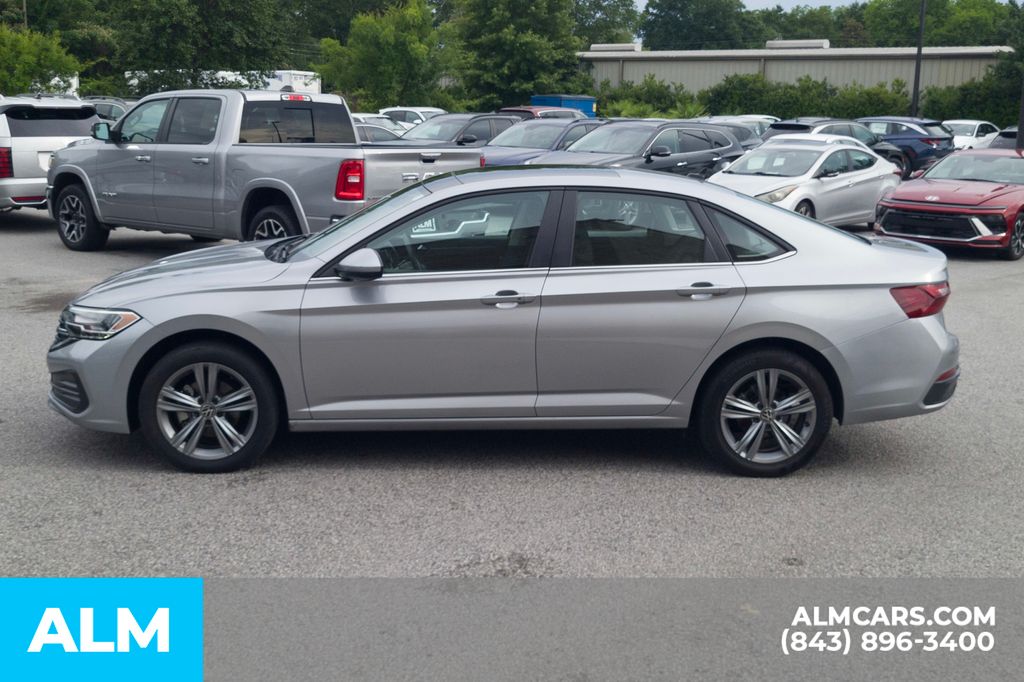 Used 2024 Platinum Gray Metallic Volkswagen 1.5T SE image 10