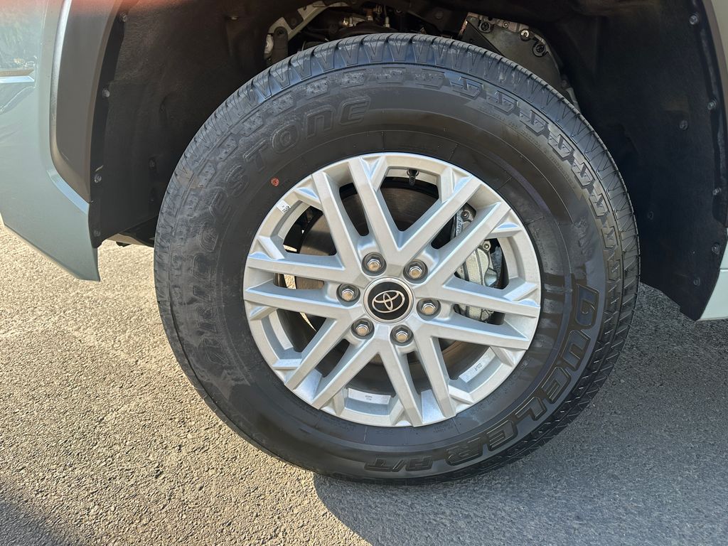 2024 Toyota Tundra SR5