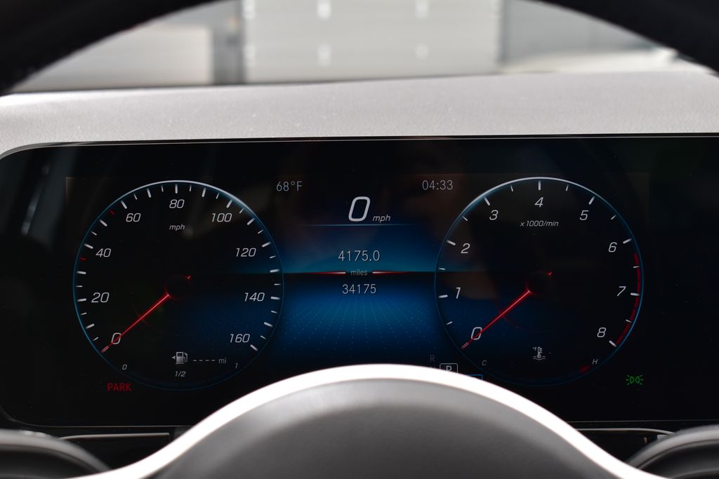 2022 Mercedes-Benz GLA 250 4MATIC 14