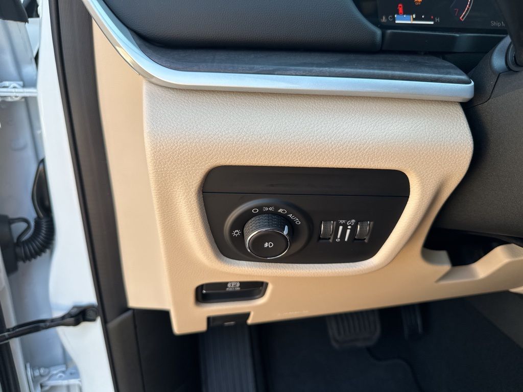 New Car 2025 Jeep Grand Cherokee  Limited For Sale Under $40,000 In Austin, Texas