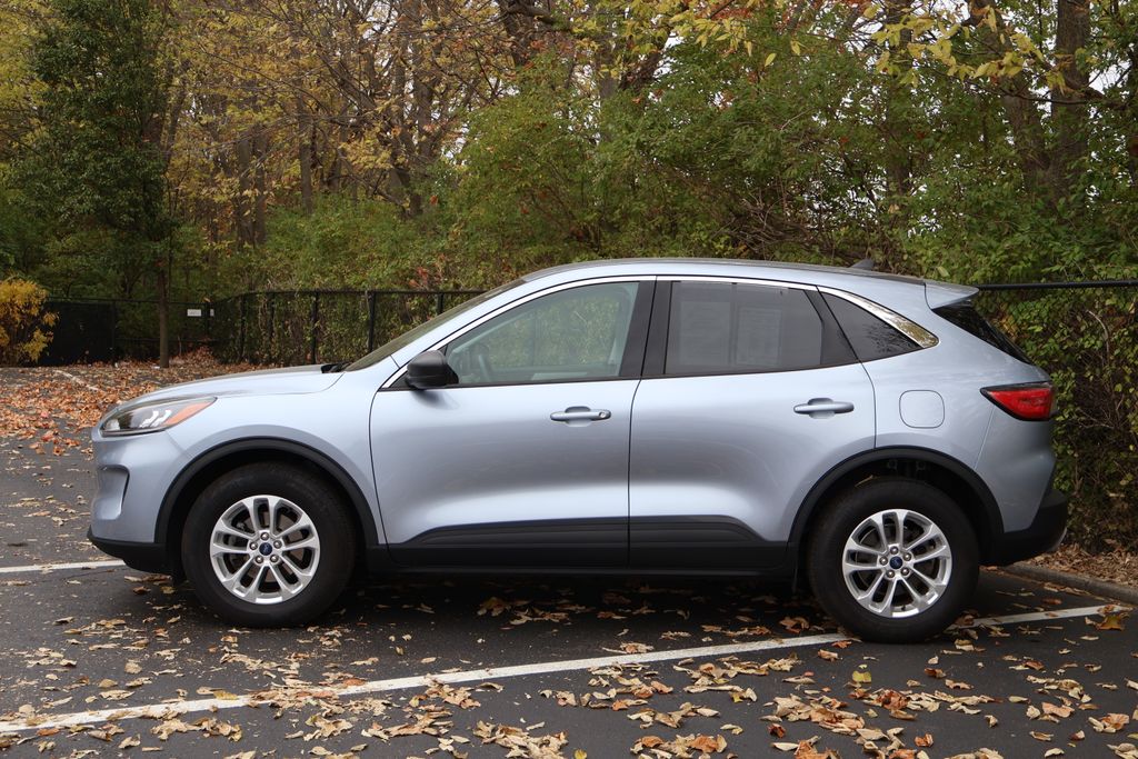 Thumbnail: 2022 Ford Escape - 4