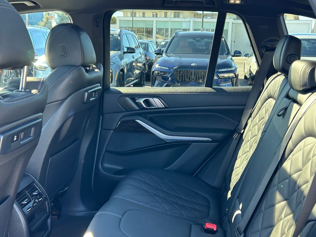 Thumbnail: 2023 BMW X5 - 29