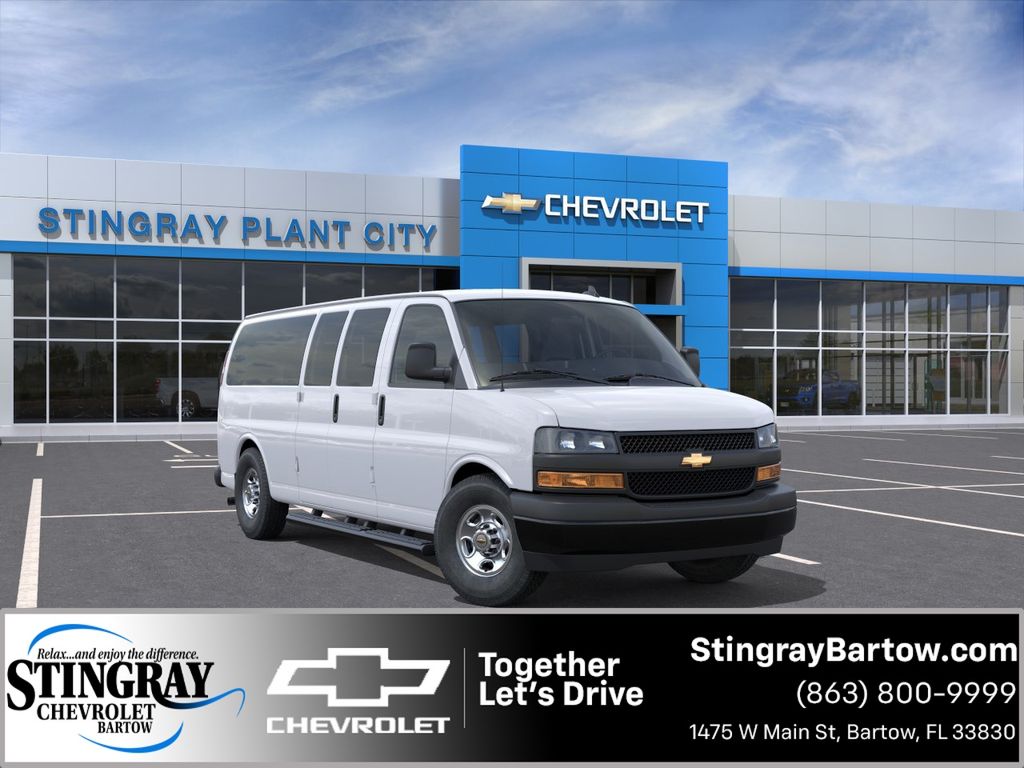 Summit White 2025 Chevrolet Express 3500 LS Extended RWD Van Rear-Wheel Drive