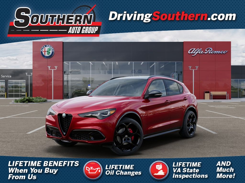 2025 Alfa Romeo Stelvio Base