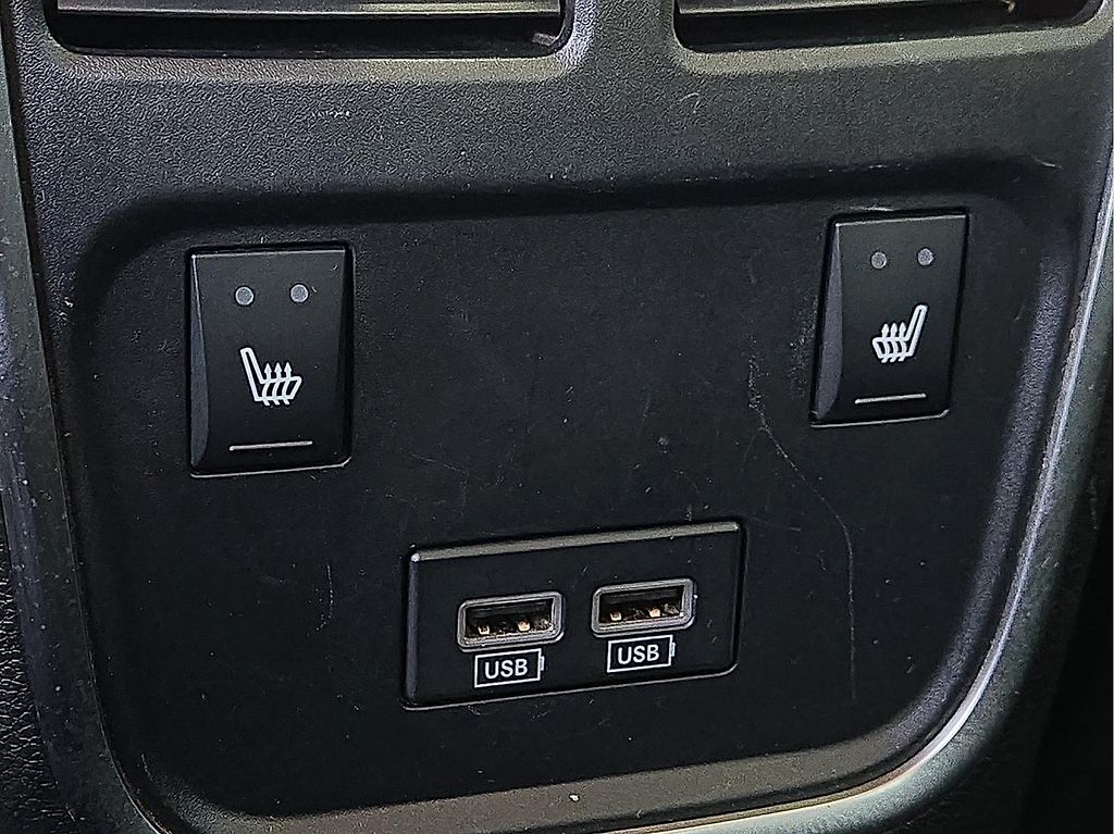 Used 2019 Chrysler 300 For Sale in Farmington, AR