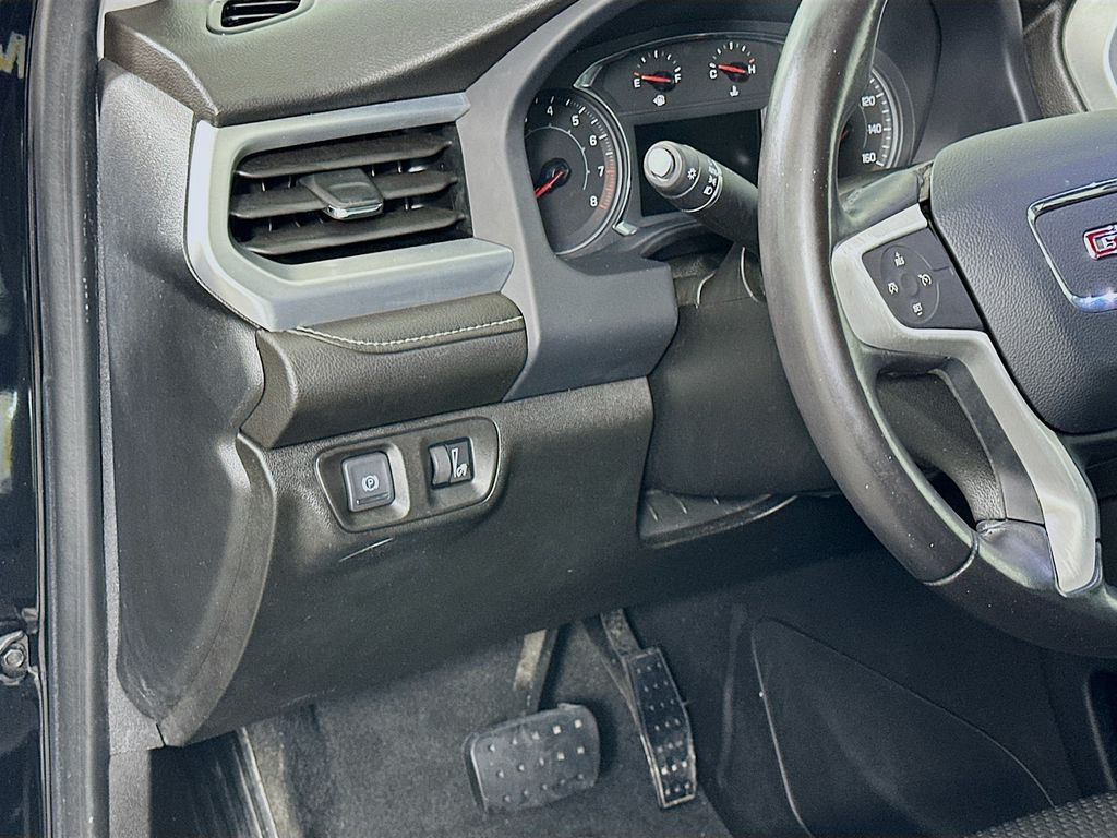 Thumbnail: 2020 GMC Acadia - 10