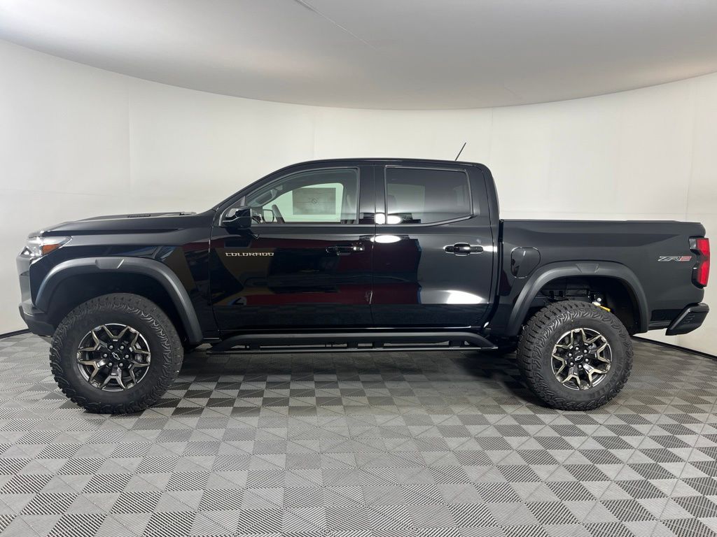Thumbnail: 2026 Chevrolet Colorado - 2