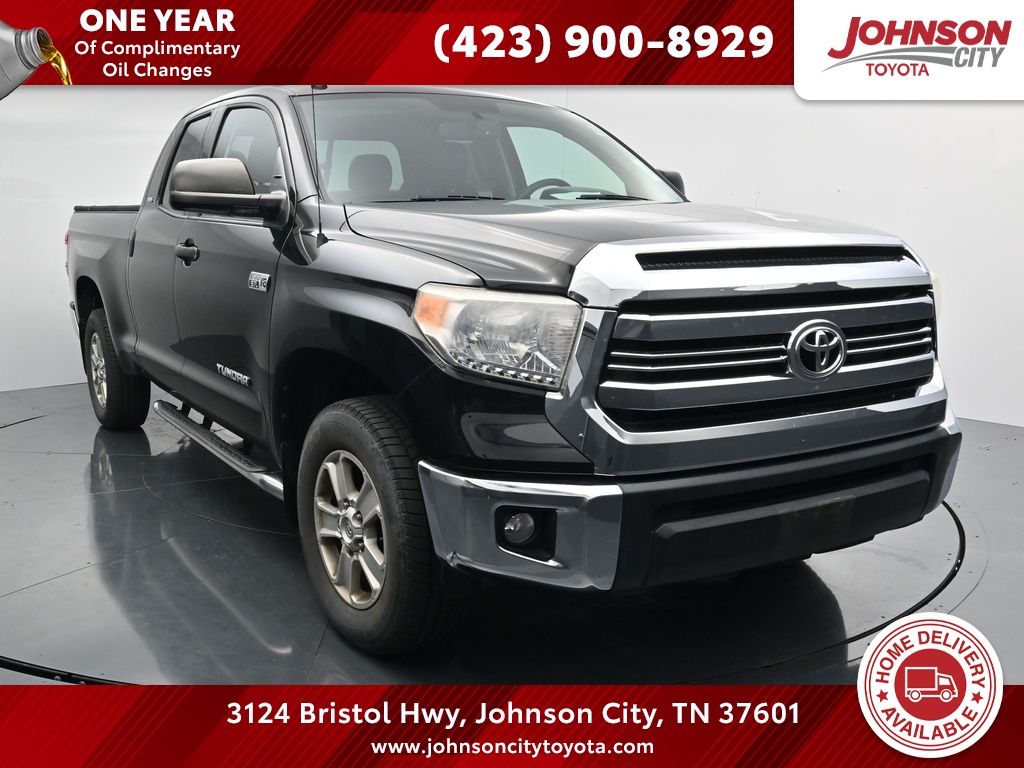  2017 Toyota Tundra SR5 Double Cab 5.7L FFV 4WD   