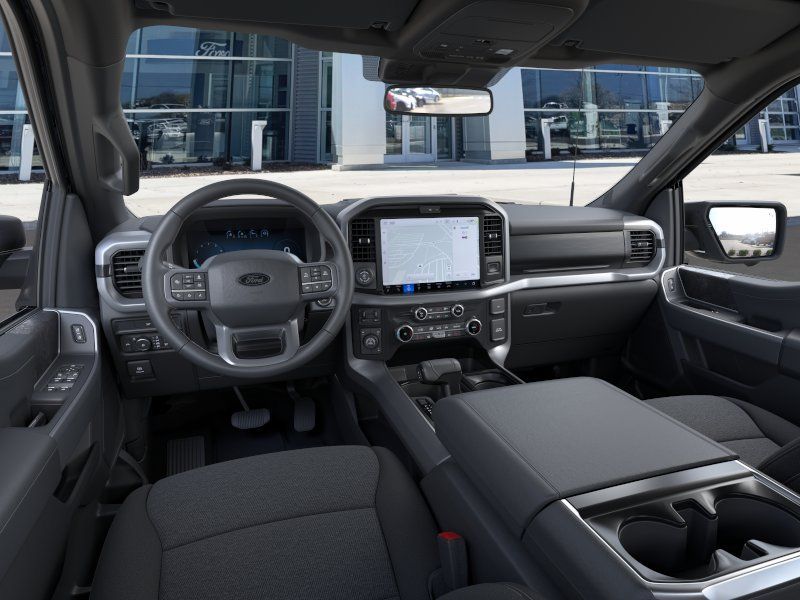 New 2026 Agate Black Metallic Ford XLT image 9