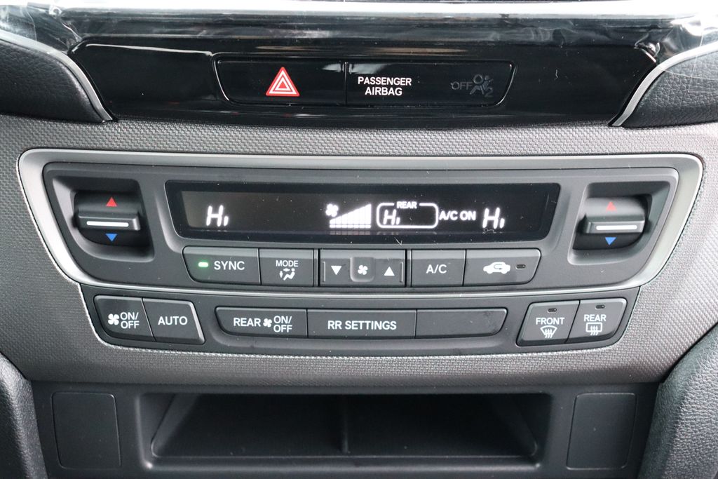 Thumbnail: 2025 Honda Ridgeline - 22