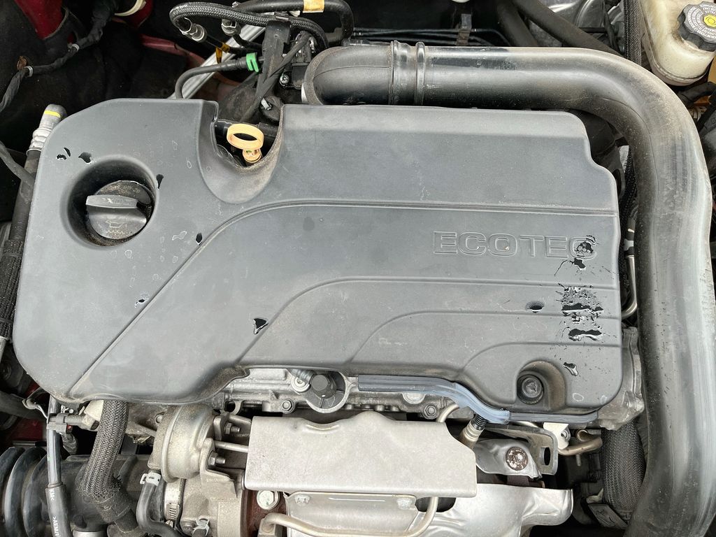 Used 2020 Red Chevrolet LT image 32