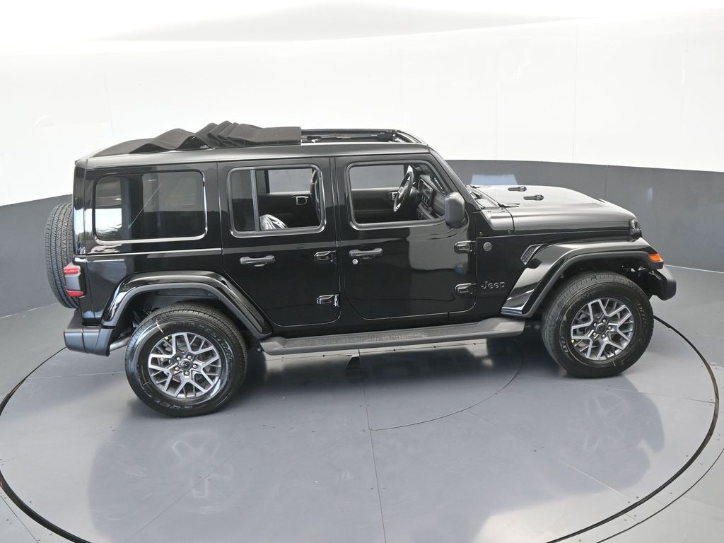 New 2026 Black Clearcoat Jeep Sahara image 50