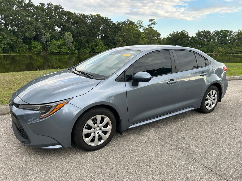Thumbnail: 2025 Toyota Corolla - 2