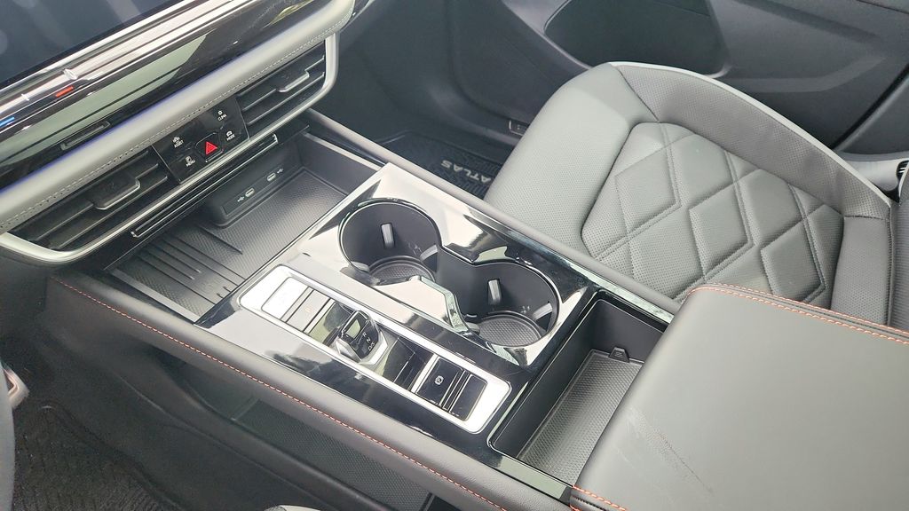 2025 Volkswagen Atlas