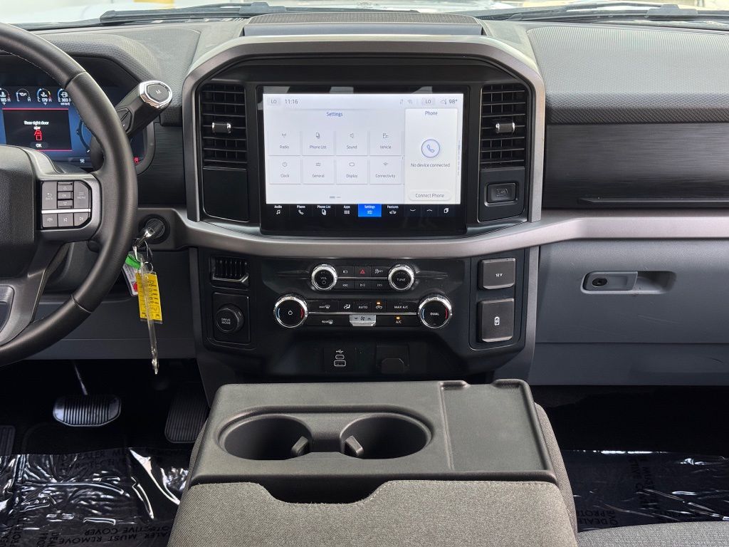 2025 Ford F-150 XLT - 4
