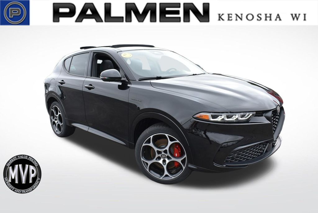 Alfa Black 2025 Alfa Romeo Tonale Sprint AWD SUV / Crossover 9-Speed Automatic