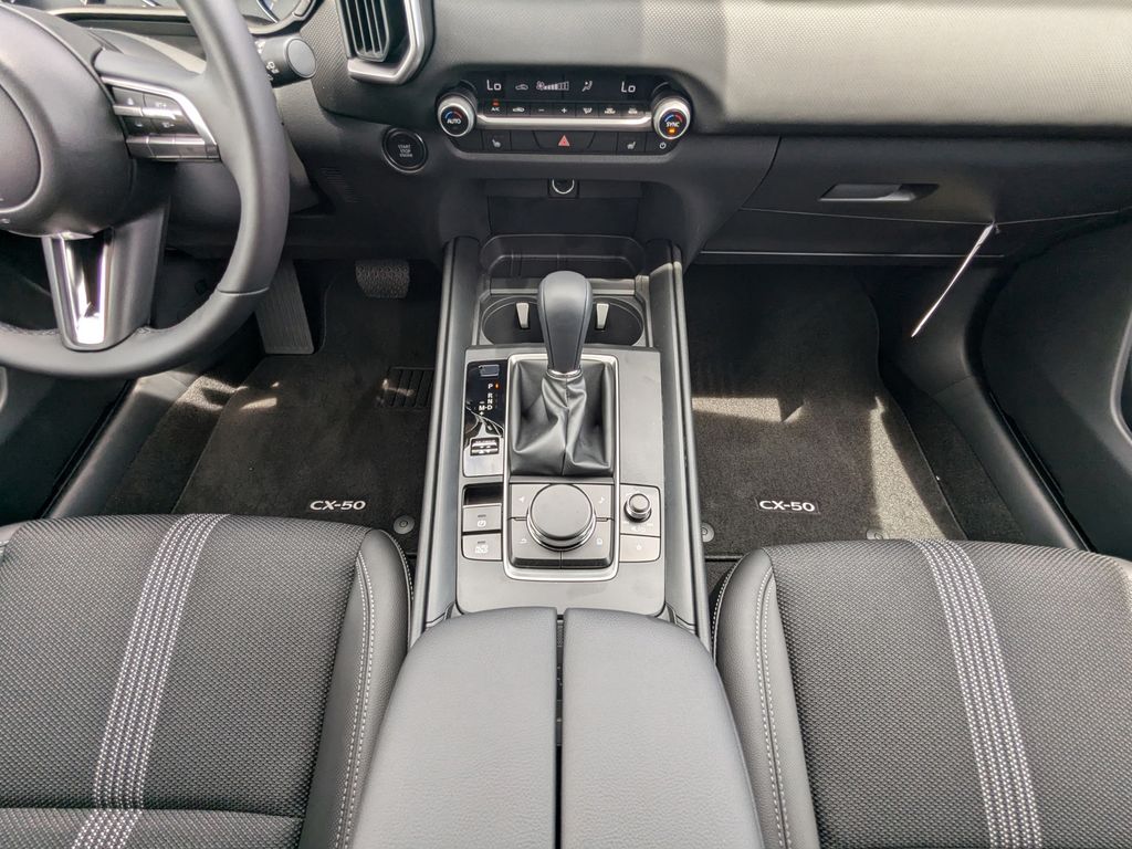 2025 Mazda CX-50 2.5 S Premium