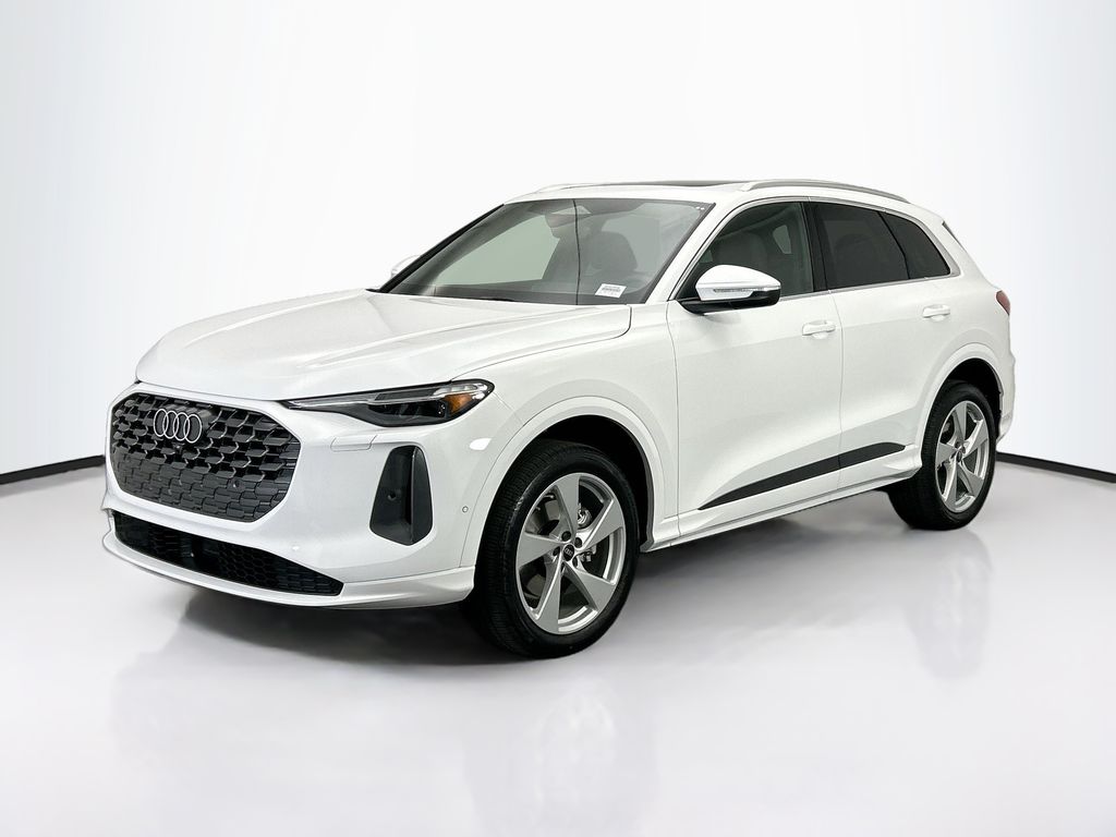 Thumbnail: 2025 Audi Q5 - 1