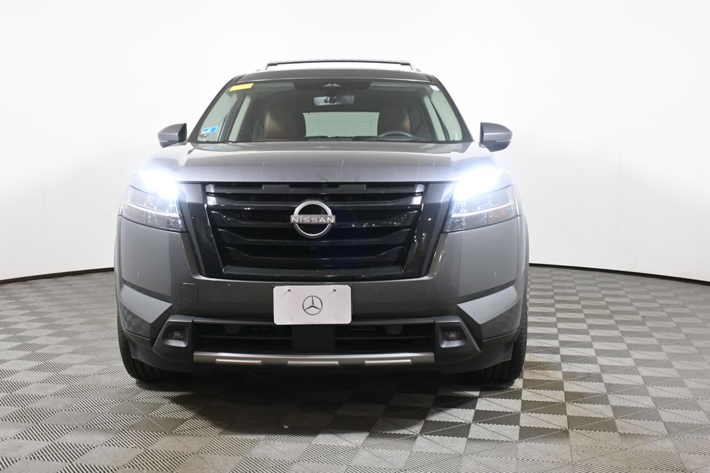 Thumbnail: 2023 Nissan Pathfinder - 10