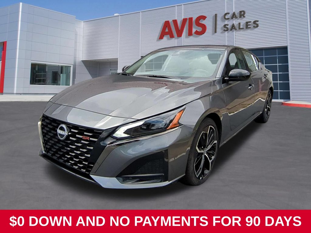 Gray 2025 Nissan Altima Sedan Front-Wheel Drive Continuously Variable Transmission