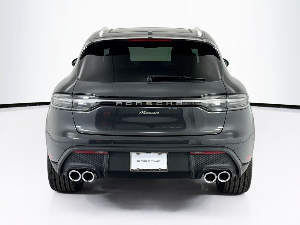 Thumbnail: 2026 Porsche Macan - 6